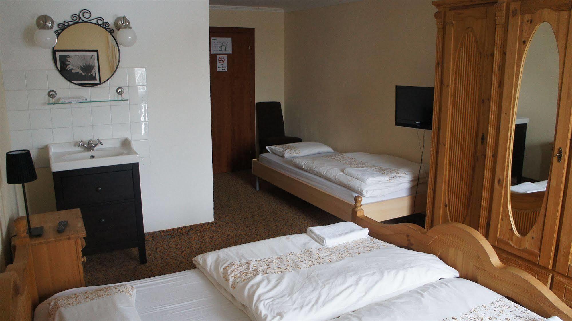 Blue Mountain Hotel 애프리츠 외부 사진